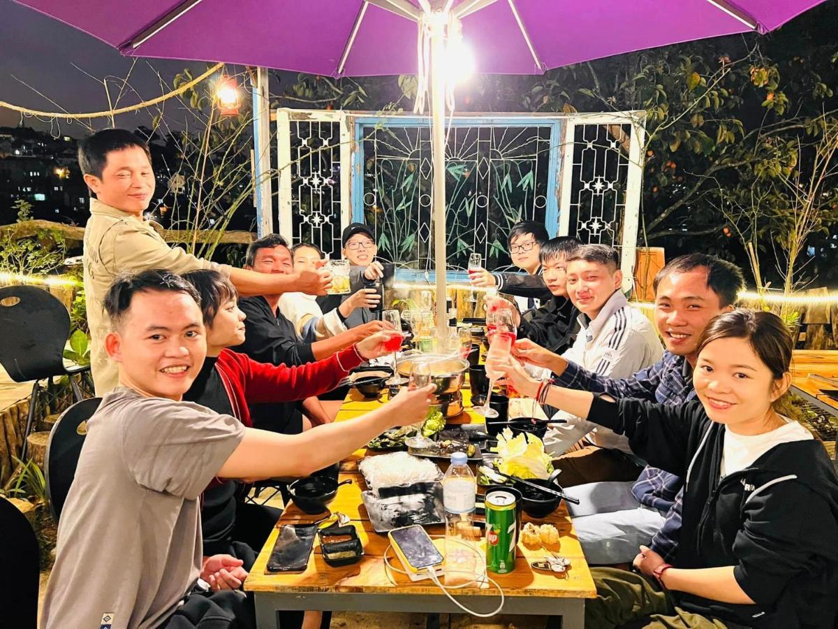 Dau Camping Bbq Da Lat Lägenhet Exteriör bild