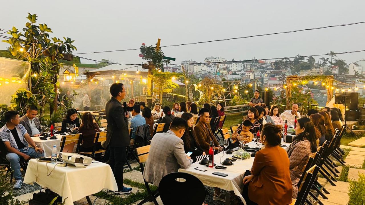 Dau Camping Bbq Da Lat Lägenhet Exteriör bild